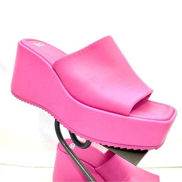 BP. Dylan Hot Pink High Platform Slide Sandals Size 11 - Picture 1 of 7